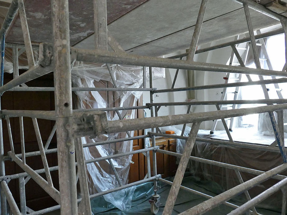 Das Gerüst ist in der Stadtpfarrkirche abgebaut (Foto: Karl-Franz Thiede)